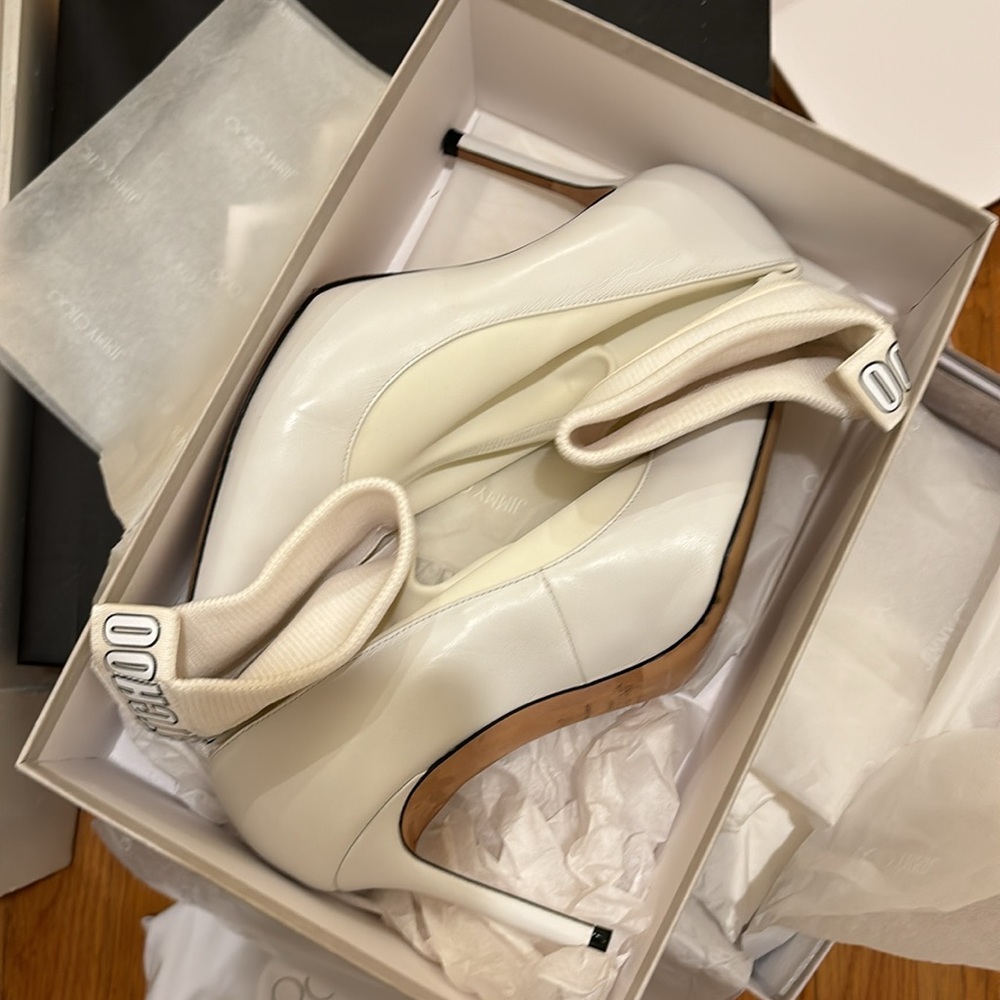 I want choo sock Jimmy Choo Brandon white heels - Picture 6 of 10
